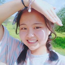 娱乐吃瓜群头像图片女生,揭秘娱乐吃瓜群中的时尚女神